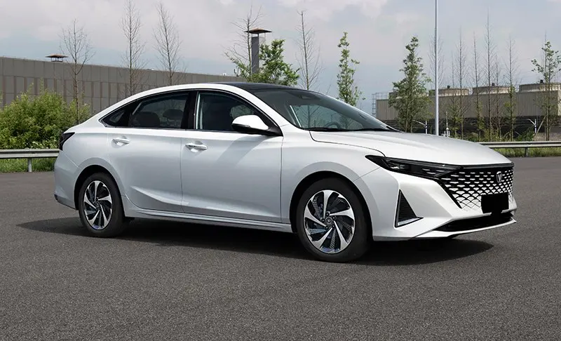 長安銳程PLUS申報圖曝光 造型設計更運動